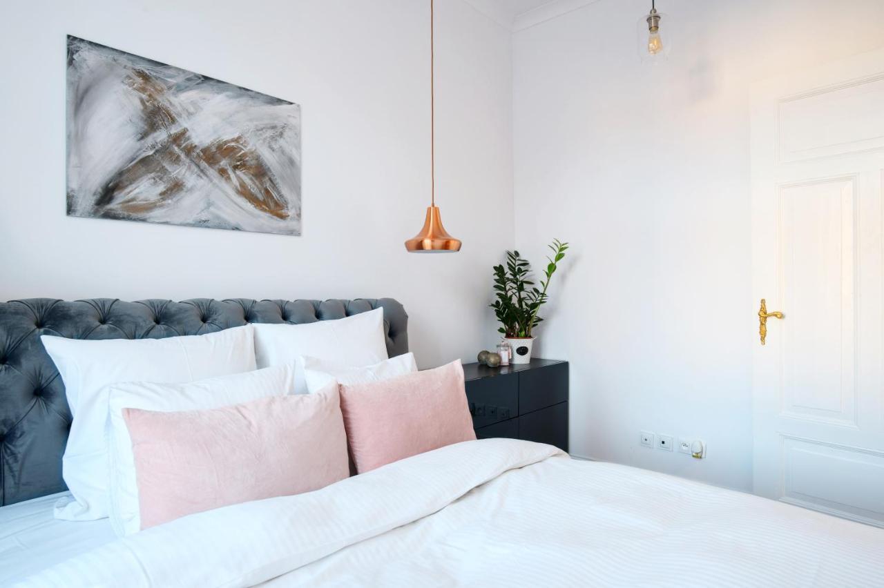 Apartament Nowe Miasto - Skwer Malarzy 乔左维尔考普尔斯基 外观 照片